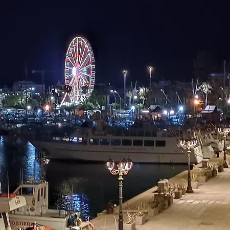 Old Town Apartment *